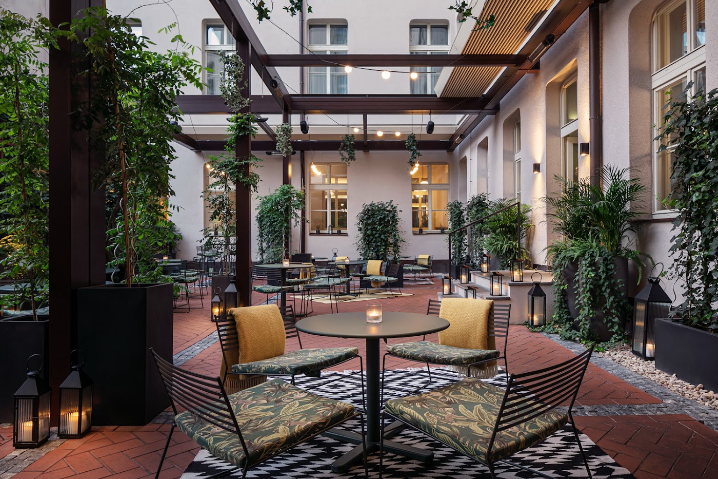 Falkensteiner Hotel Prague, dog-friendly hotel, photo 2