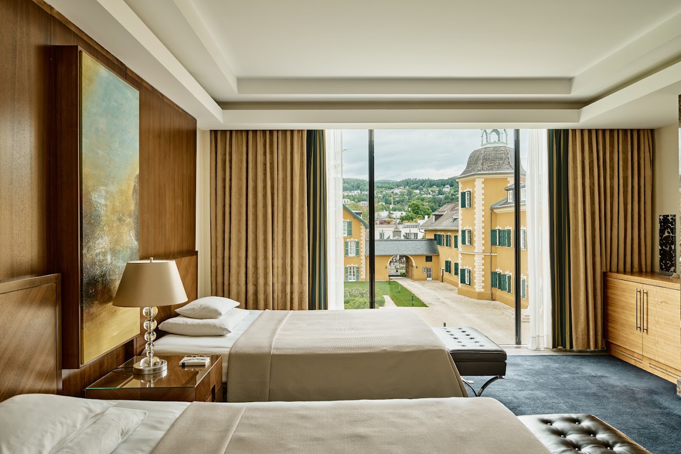 Falkensteiner Schlosshotel Velden, dog-friendly hotel, photo 3