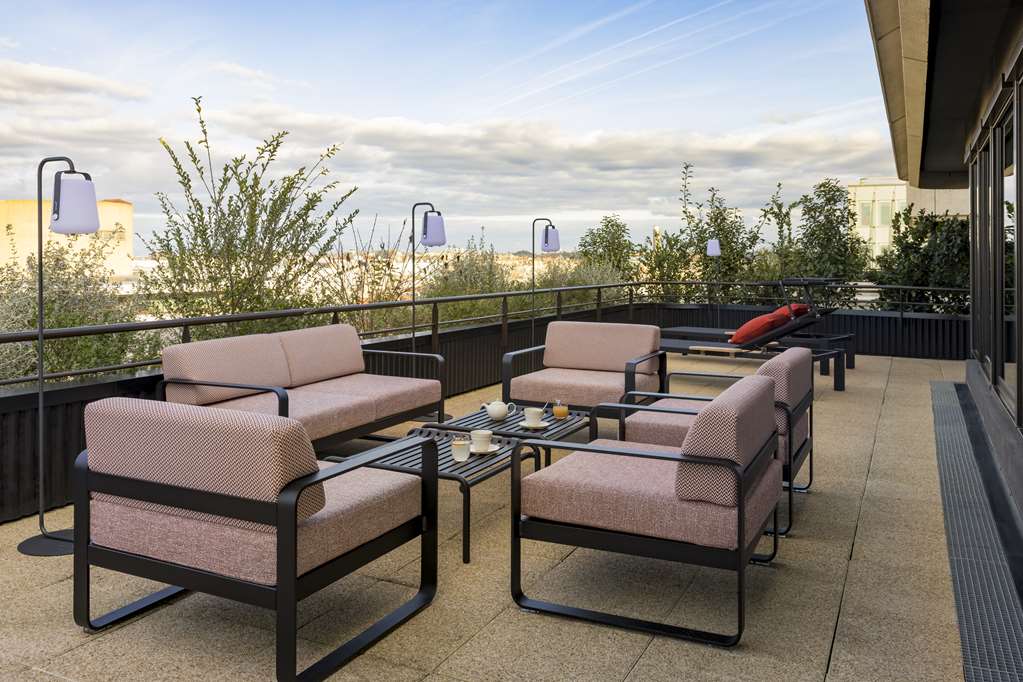 FirstName Bordeaux, JdV by Hyatt, dog-friendly hotel, photo 5