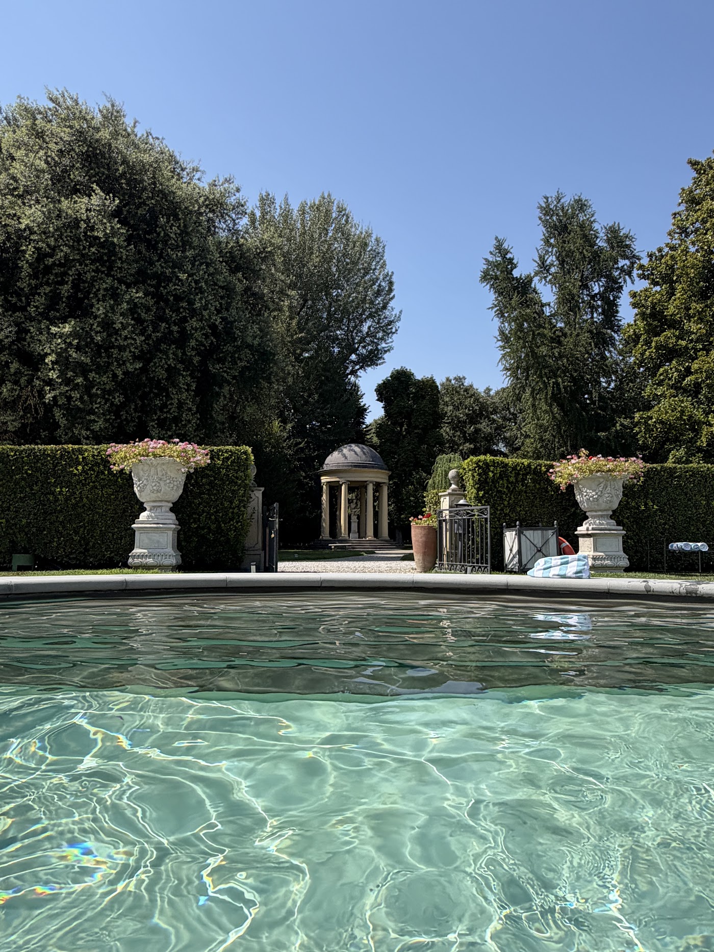 Four Seasons Hotel Firenze, dog-friendly hotel, photo 4