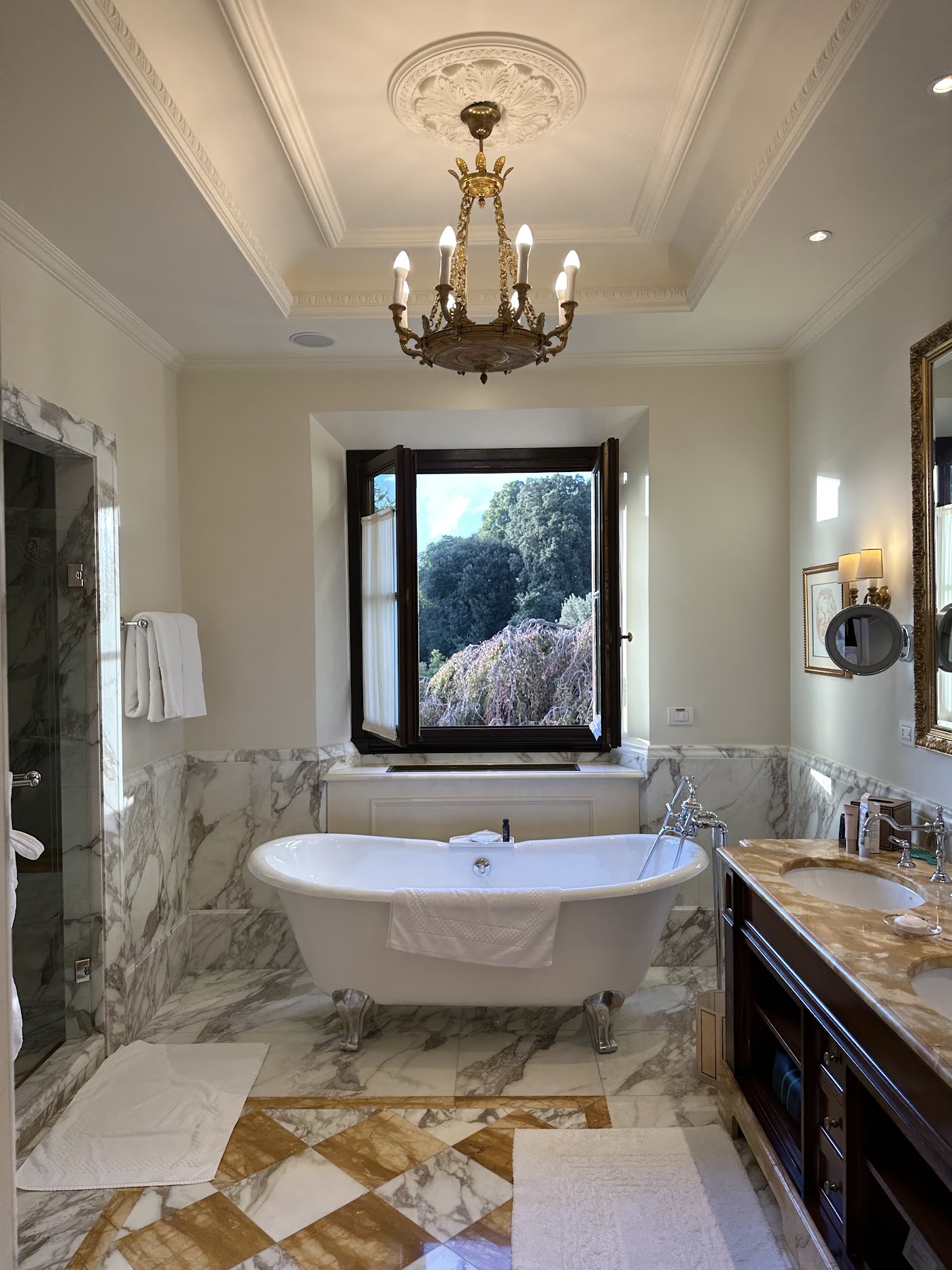 Four Seasons Hotel Firenze, dog-friendly hotel, photo 5