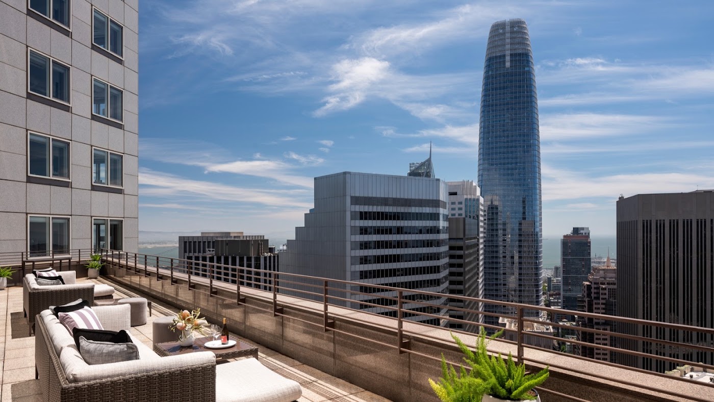 Four Seasons Hotel San Francisco at Embarcadero, dog-friendly hotel, photo 2