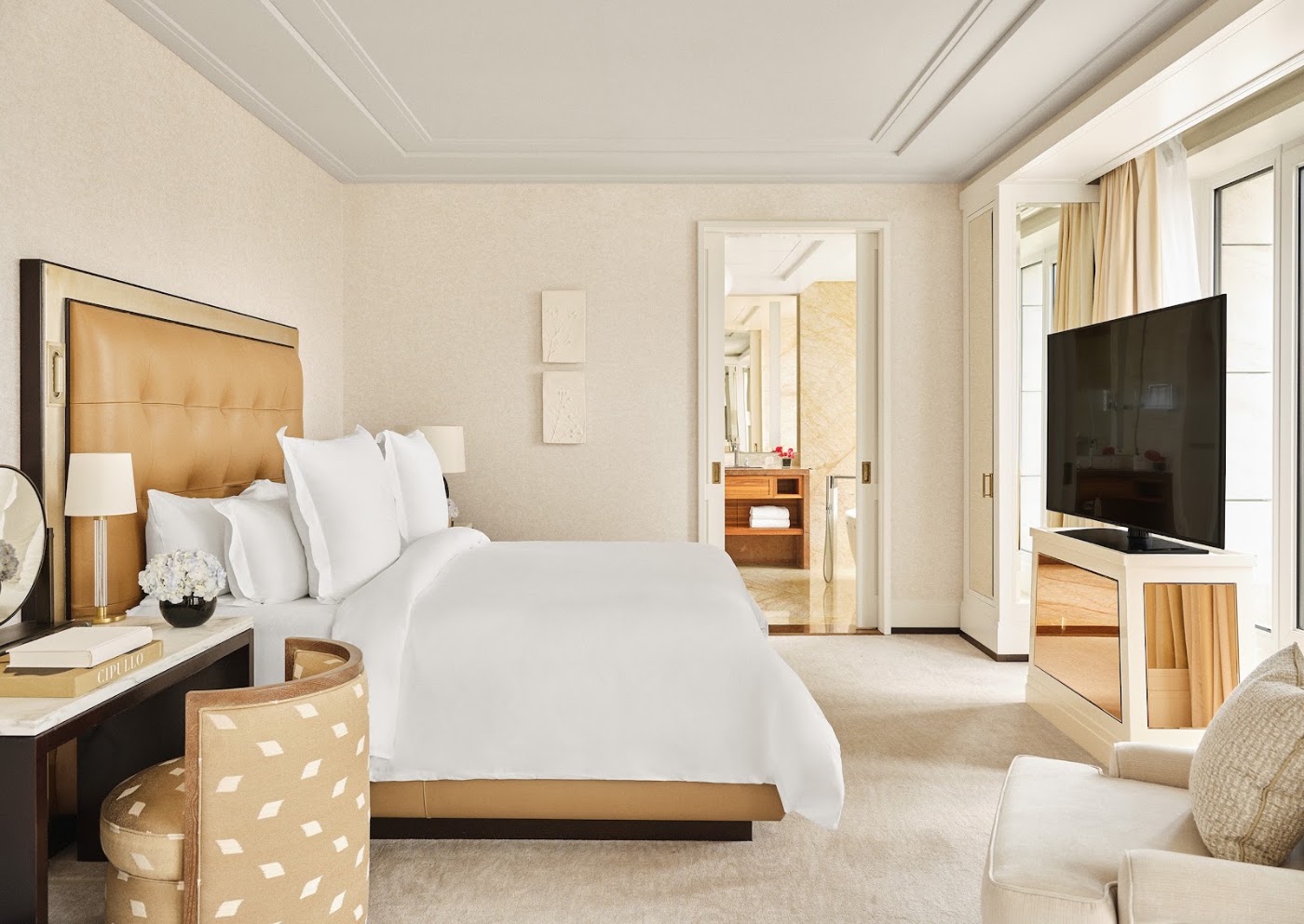 Four Seasons Hotel Madrid, dog-friendly hotel, photo 3