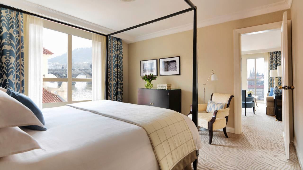 Four Seasons Hotel Prague, dog-friendly hotel, photo 3