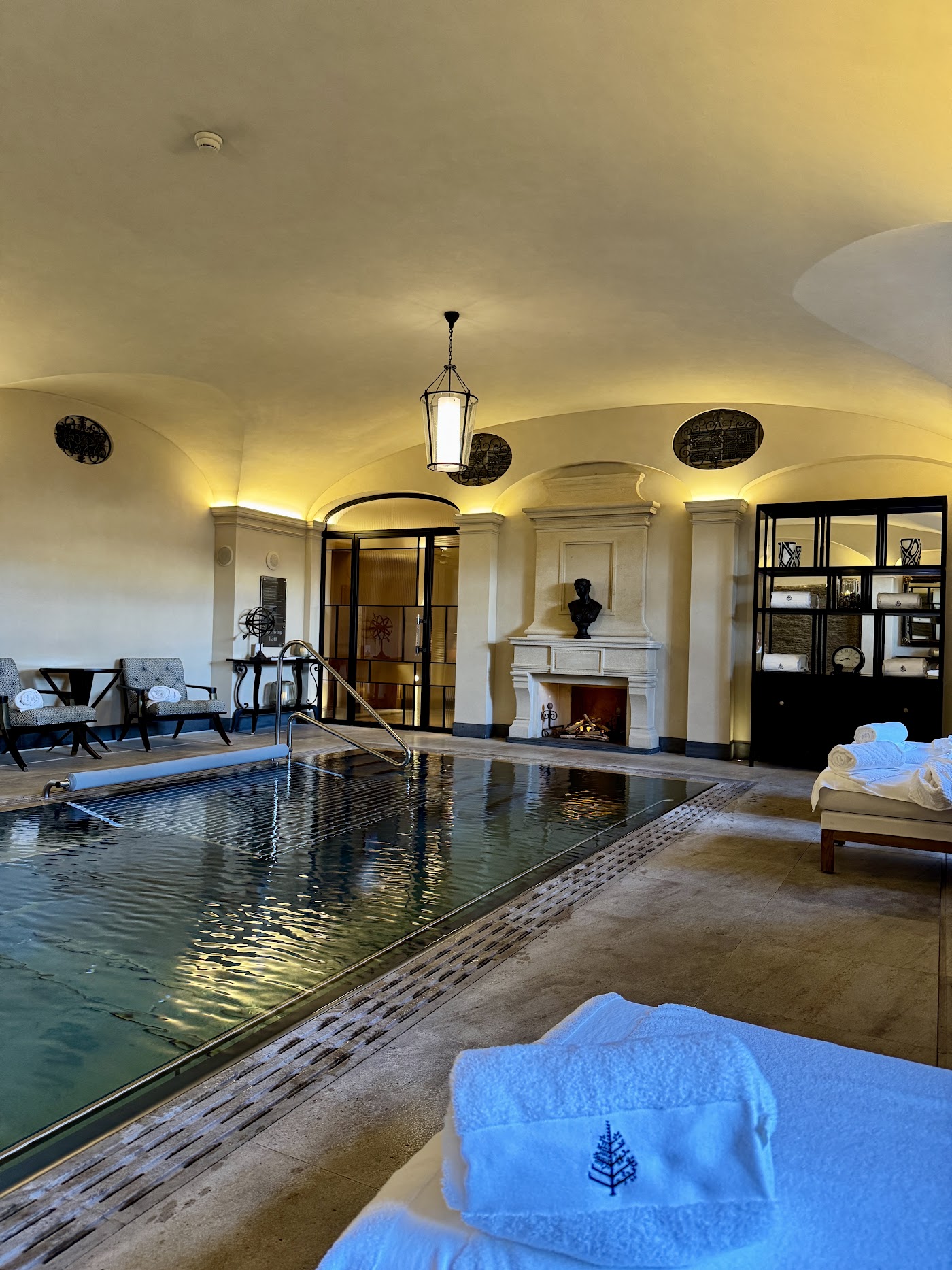 Four Seasons Hotel Prague, dog-friendly hotel, photo 4