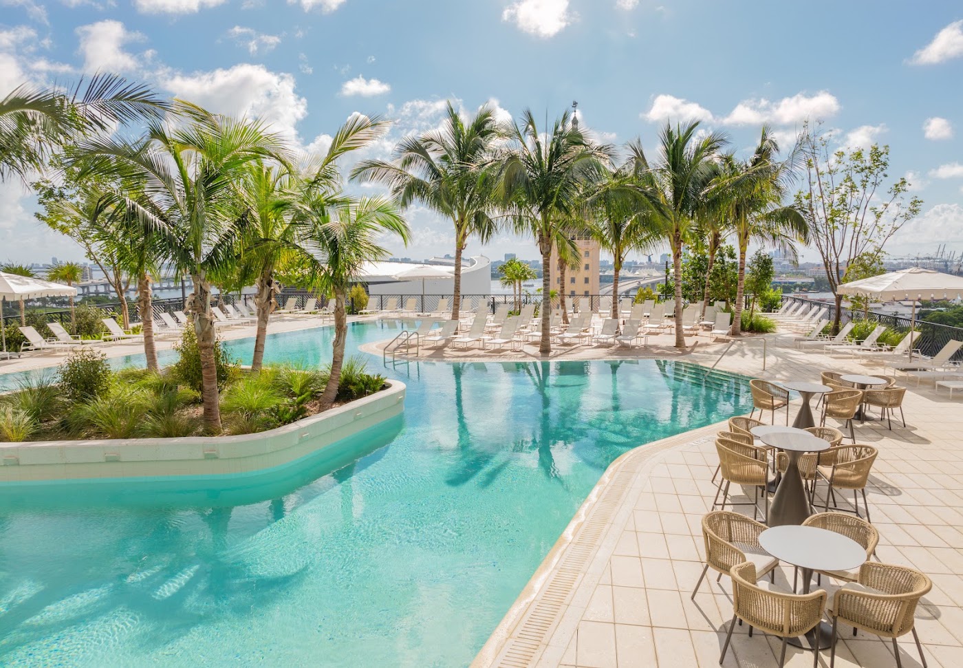 Gale Miami Hotel and Residences, dog-friendly hotel, photo 4