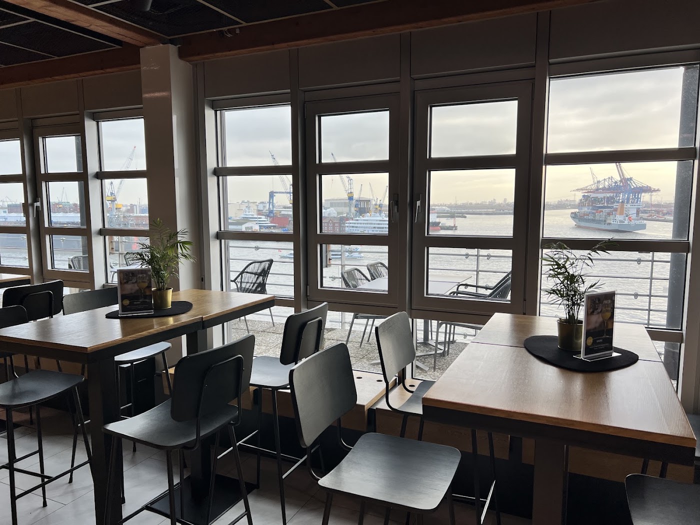 GINN Hotel Hamburg Elbspeicher, dog-friendly hotel, photo 5