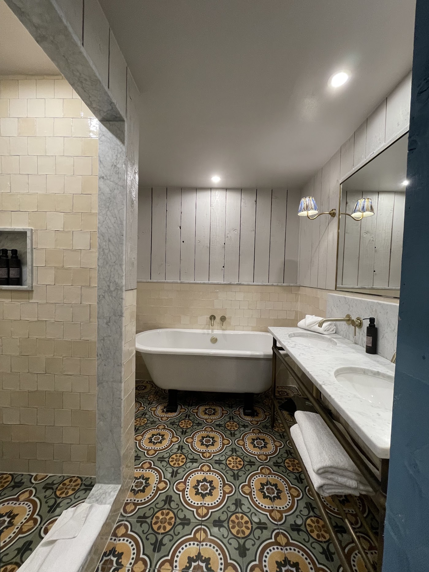 Glasson Lakehouse, dog-friendly hotel, photo 5