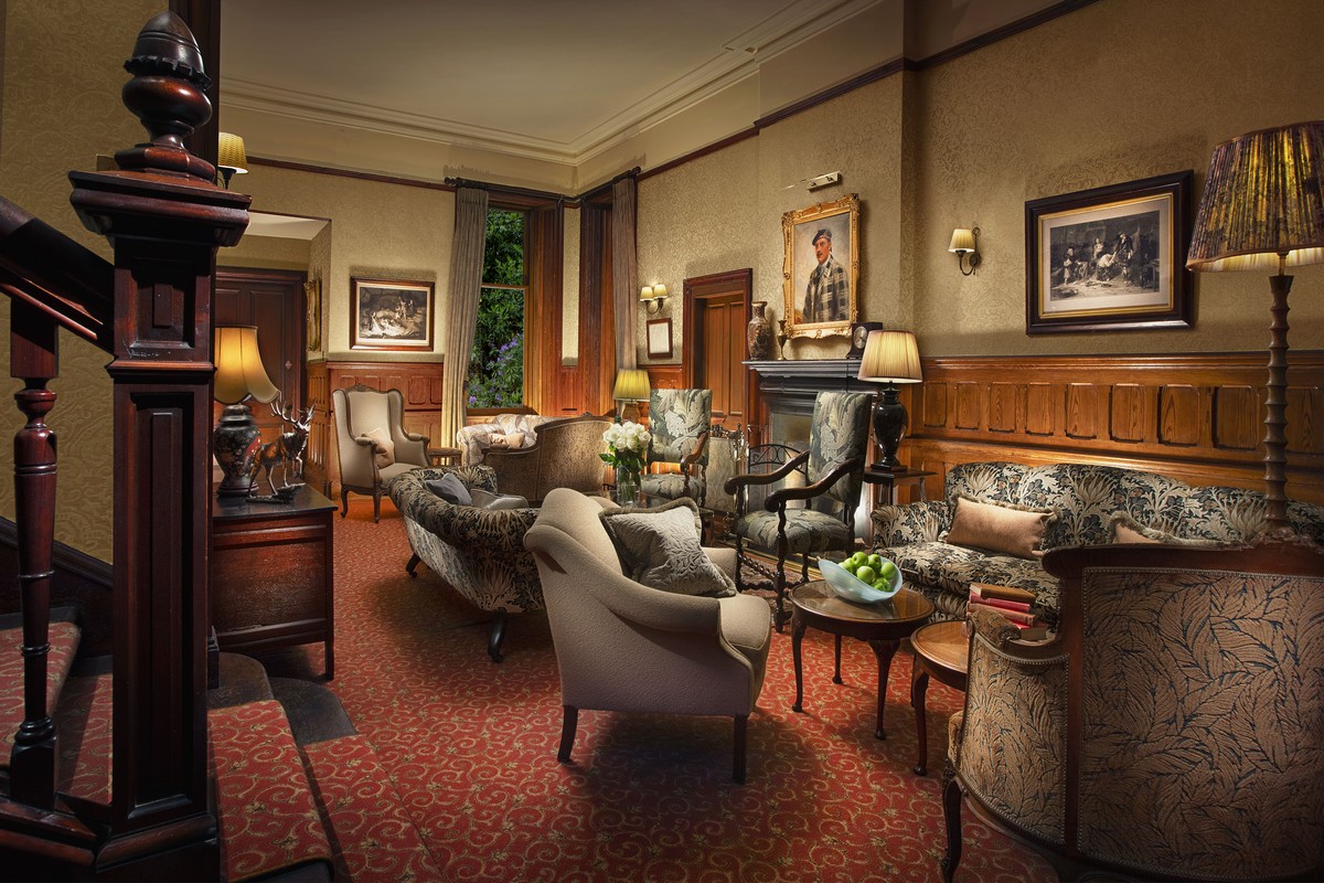 Glenfinnan House Hotel, dog-friendly hotel, photo 4