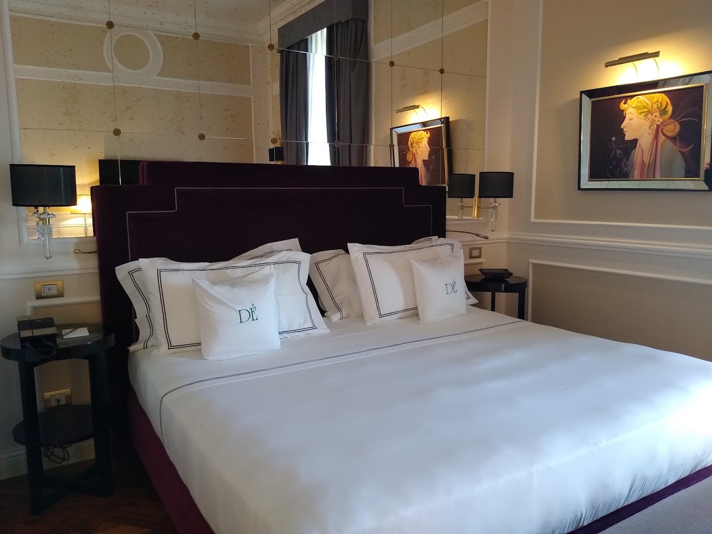 Grand Hotel Des Étrangers, dog-friendly hotel, photo 2
