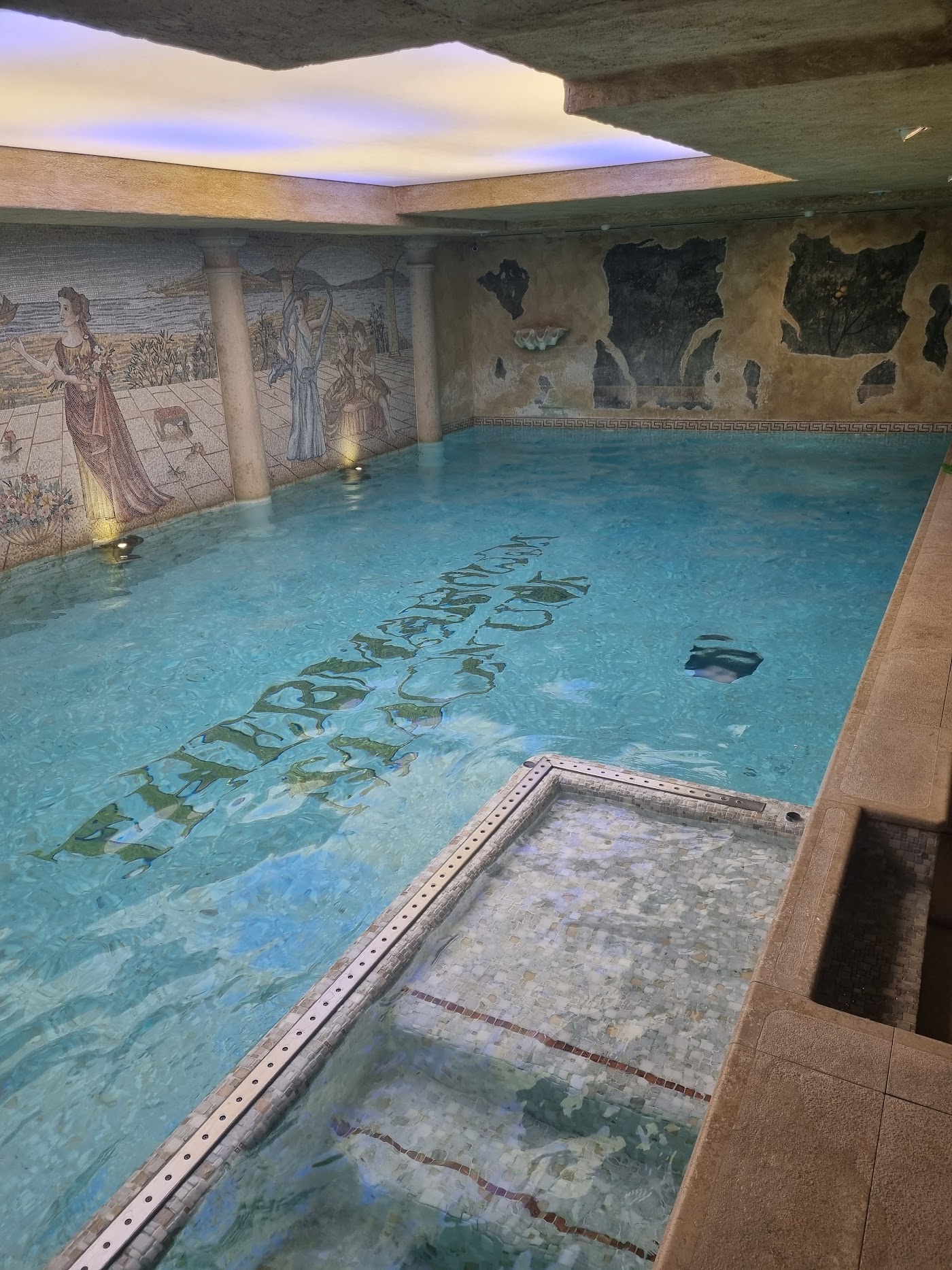 Grand Hotel Duchi d'Aosta, dog-friendly hotel, photo 4