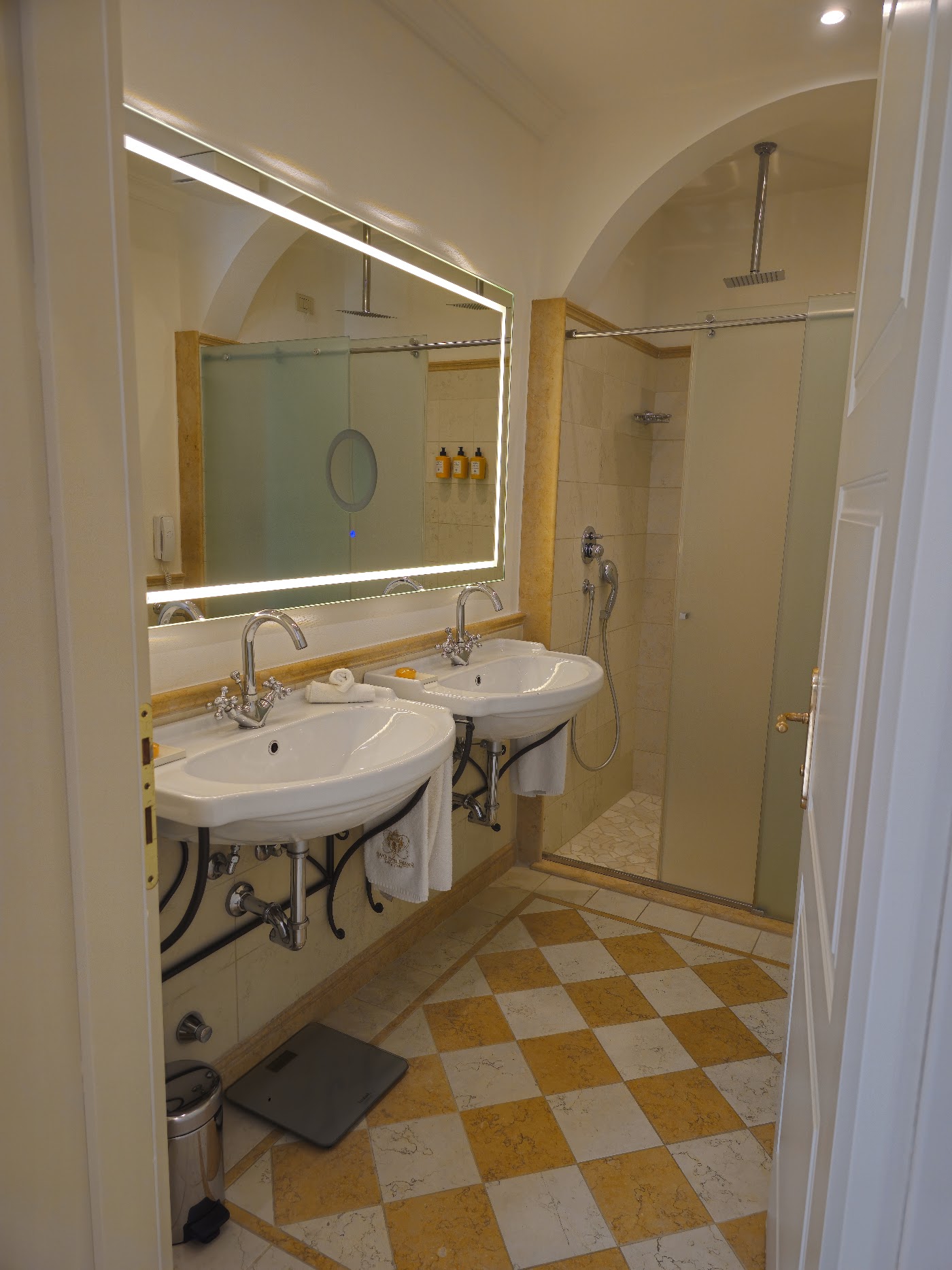 Grand Hotel Fasano, dog-friendly hotel, photo 5