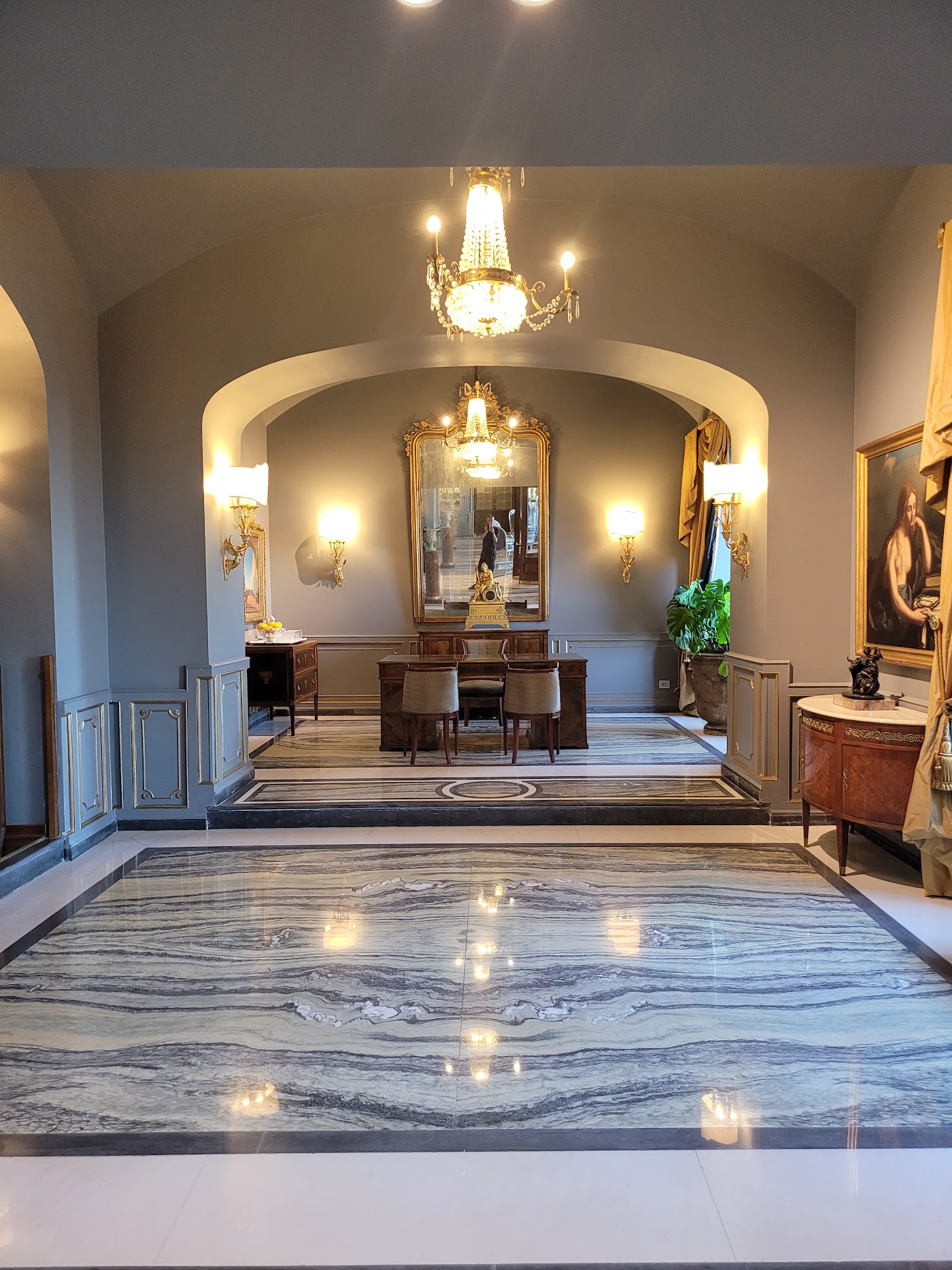 Grand Hotel Parker's, dog-friendly hotel, photo 4