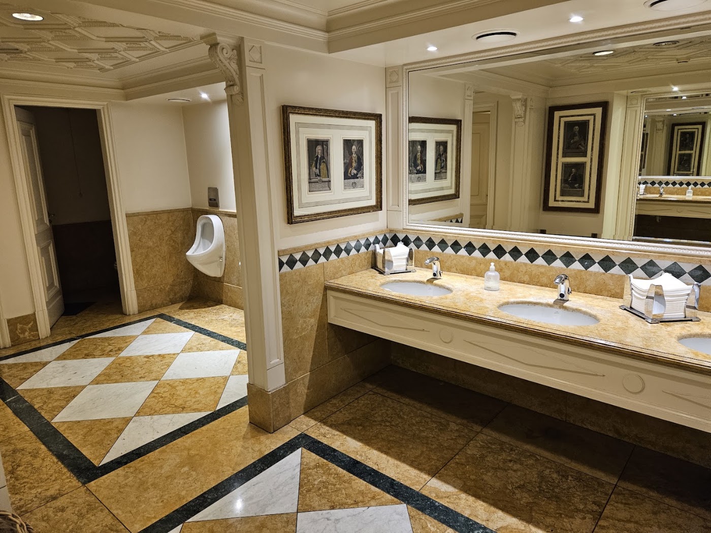 Grand Hotel Sitea, dog-friendly hotel, photo 3