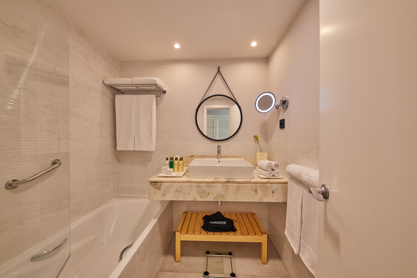 Grand Hyatt Lanzarote Playa Dorada Resort, dog-friendly hotel, photo 5