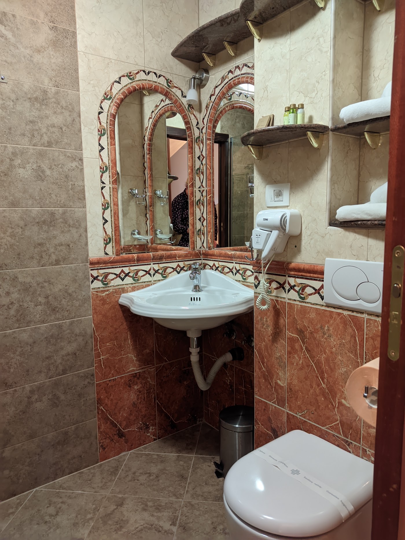 Heritage Hotel Pasike, dog-friendly hotel, photo 4