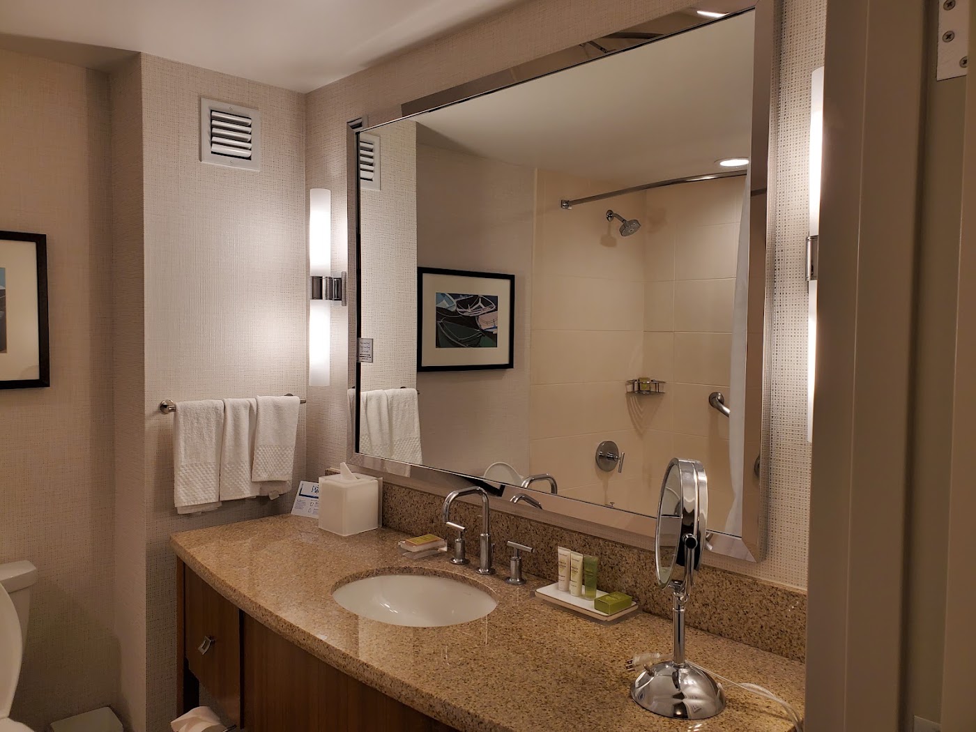Hilton San Diego Bayfront, dog-friendly hotel, photo 4