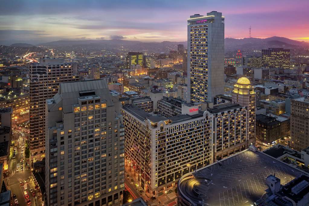 Hilton San Francisco Union Square, dog-friendly hotel, photo 2