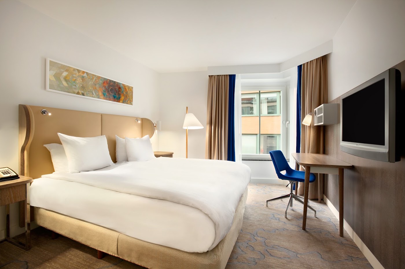 Hilton Stockholm Slussen, dog-friendly hotel, photo 2