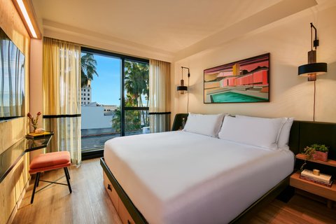 Hollywood Volume, dog-friendly hotel, photo 3