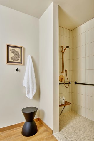Hollywood Volume, dog-friendly hotel, photo 5