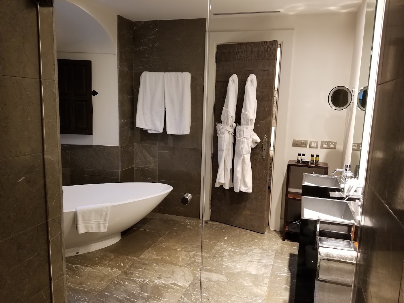 Hospes Palacio del Bailío, dog-friendly hotel, photo 5