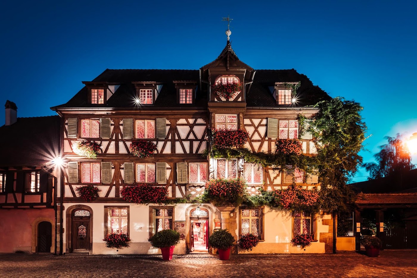 Hostellerie des Deux Clefs, dog-friendly hotel, photo 2