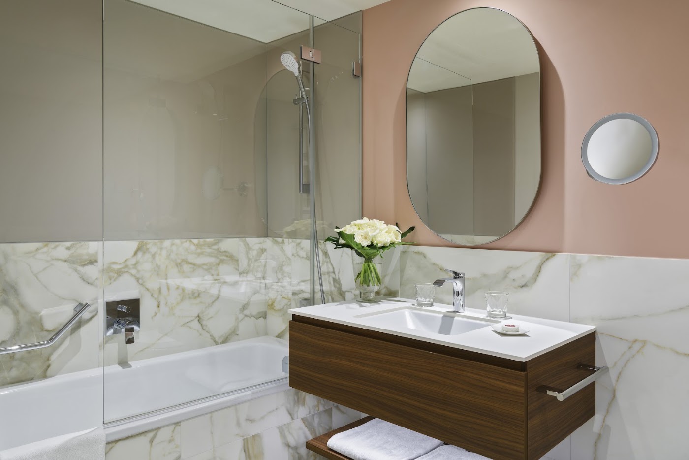 Hôtel Angleterre & Résidence, dog-friendly hotel, photo 5