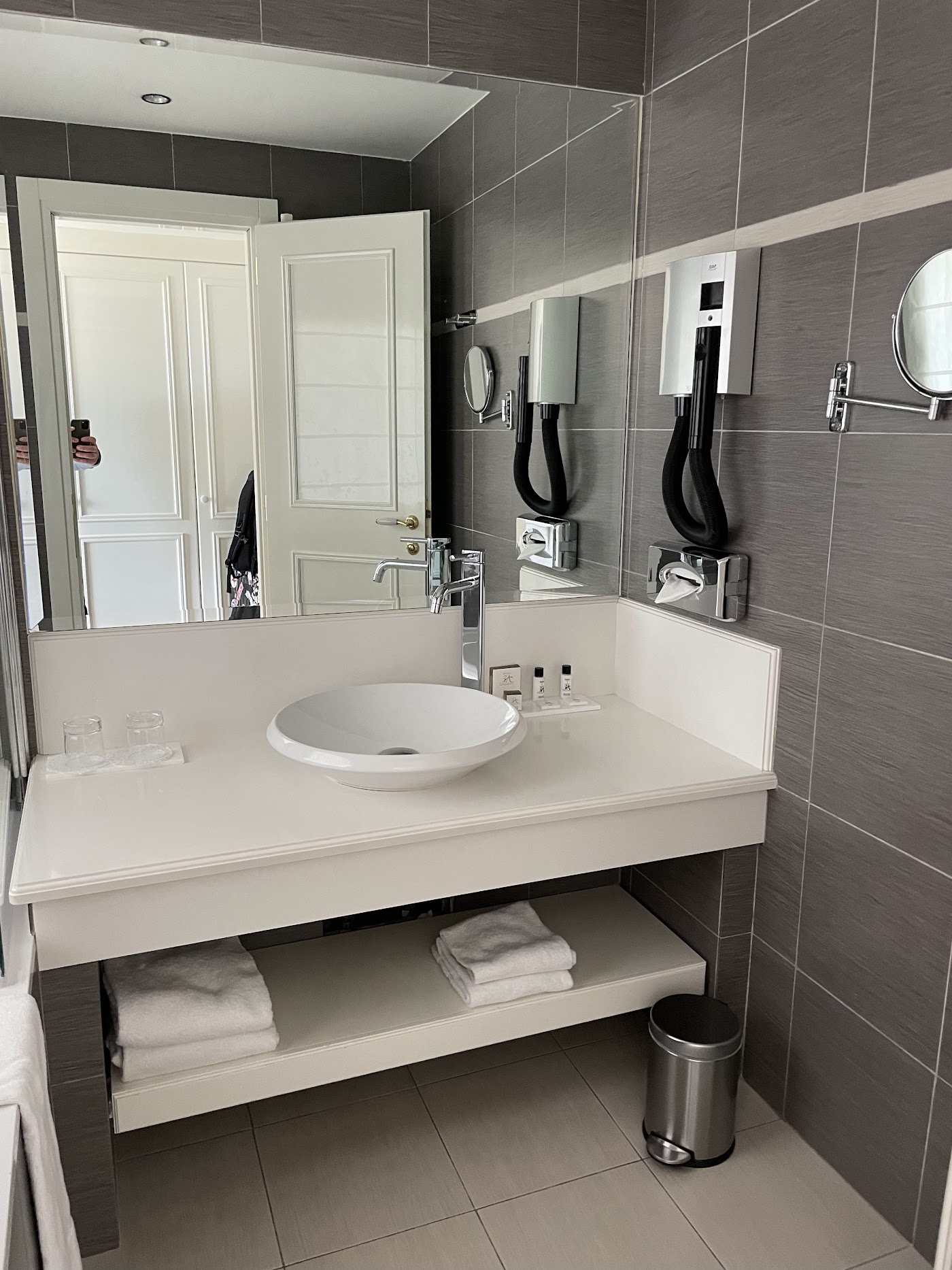 Hôtel Aston La Scala, dog-friendly hotel, photo 5