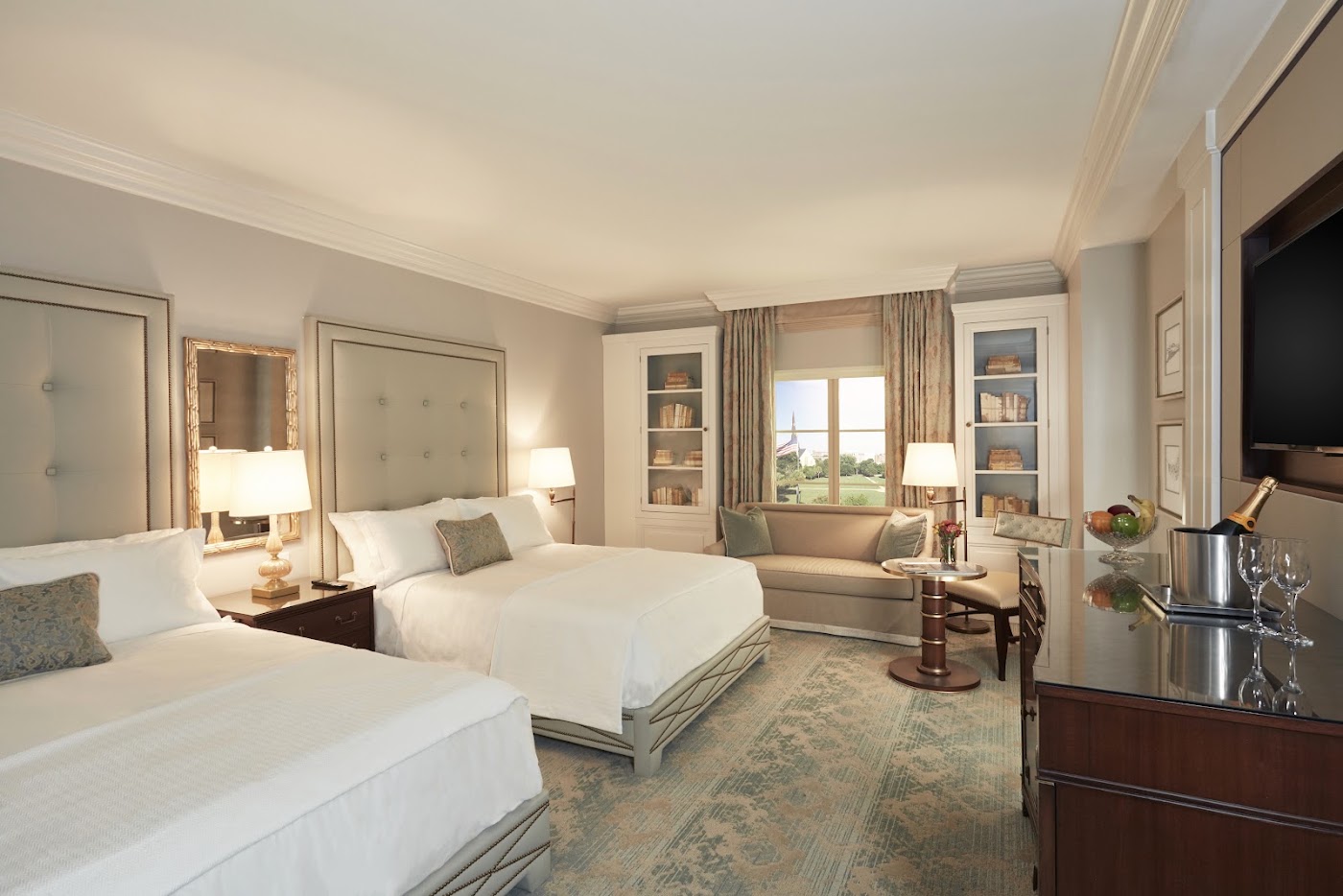Hotel Bennett, dog-friendly hotel, photo 2