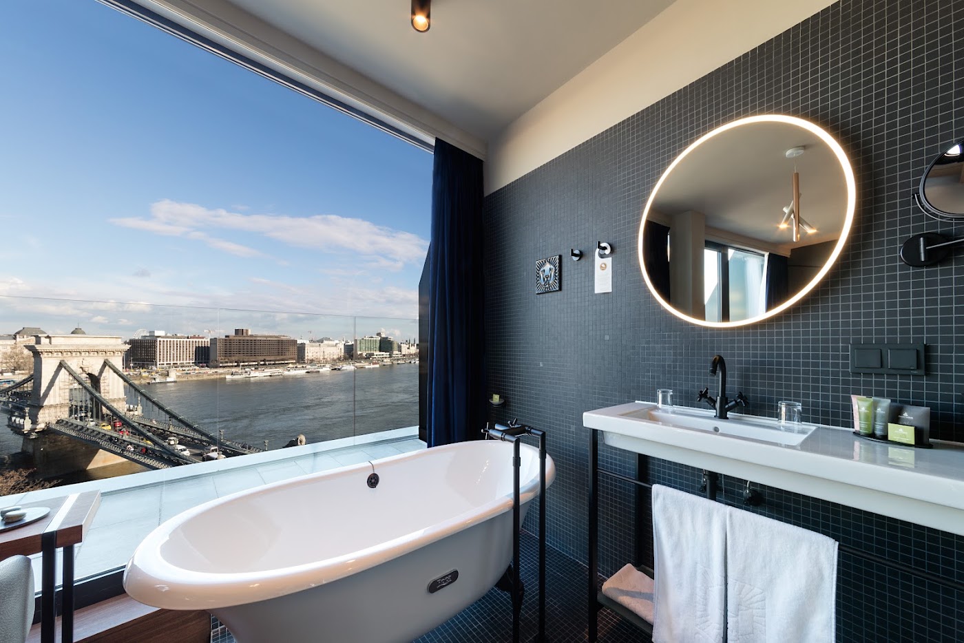 Hotel Clark Budapest, dog-friendly hotel, photo 3