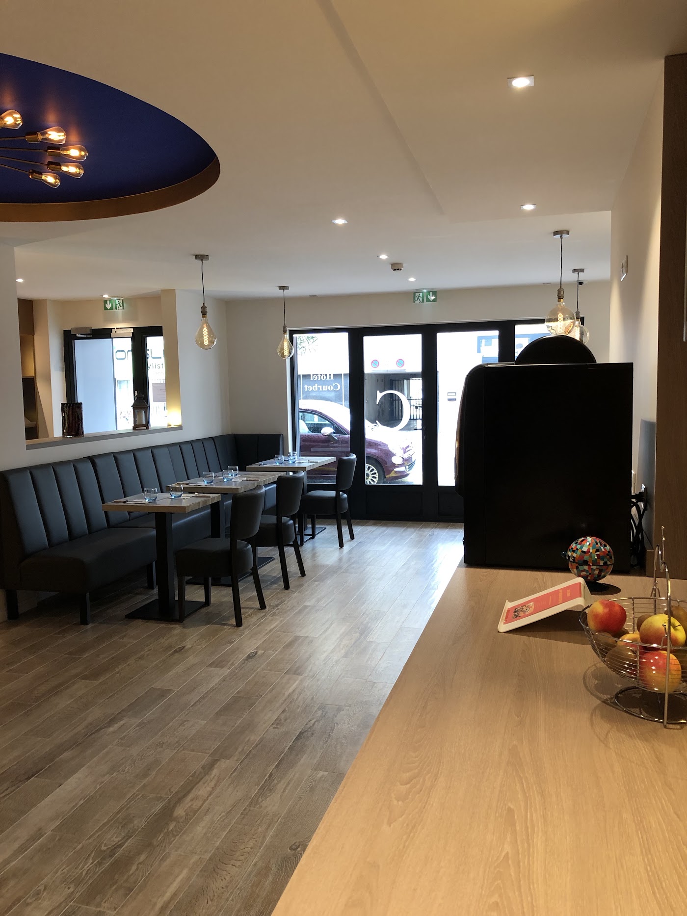 Hôtel Courbet, dog-friendly hotel, photo 5