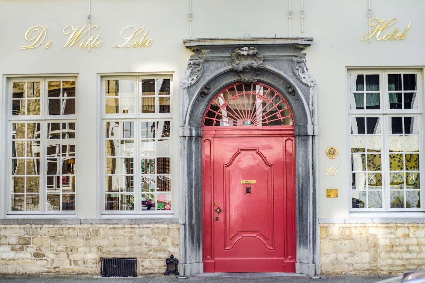 Hotel De Witte Lelie, dog-friendly hotel in Ghent and Antwerp