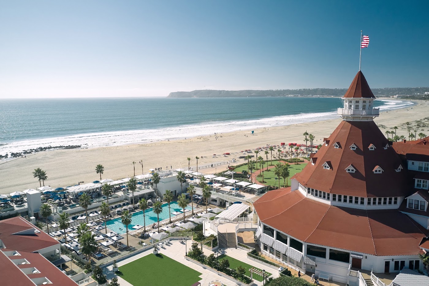 Hotel del Coronado, Curio Collection by Hilton, dog-friendly hotel, photo 2