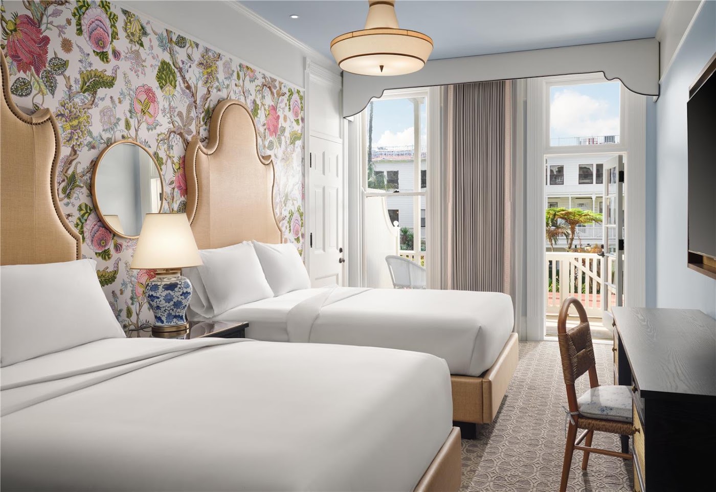 Hotel del Coronado, Curio Collection by Hilton, dog-friendly hotel, photo 3