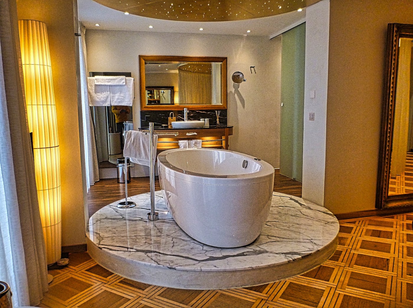 Hotel Des Balances, dog-friendly hotel, photo 4