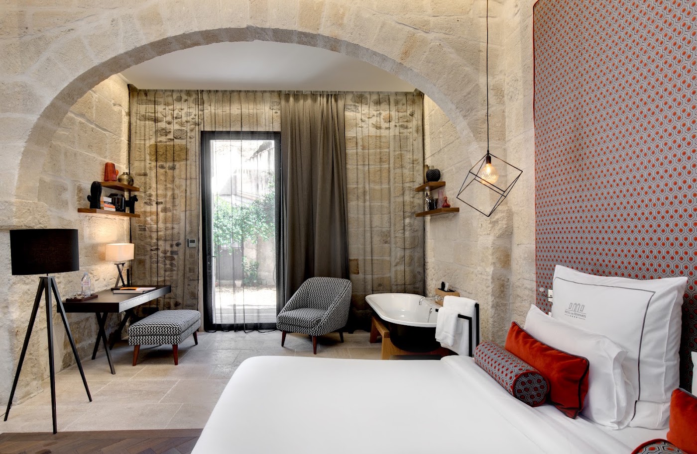 Hôtel des Remparts & Spa, dog-friendly hotel, photo 3