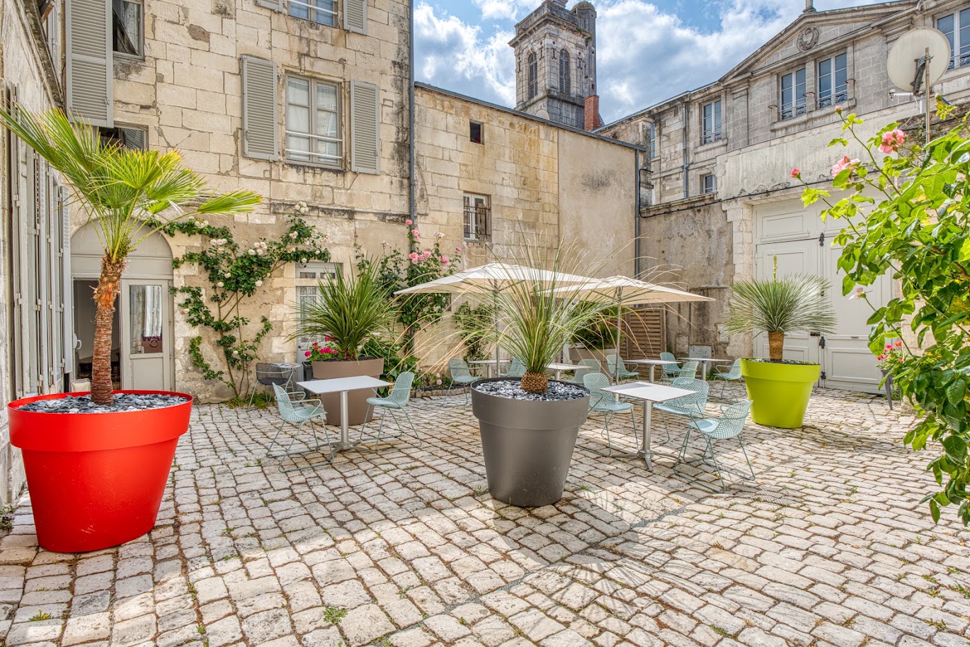 Hôtel François Premier, dog-friendly hotel in Ile de Re and La Rochelle