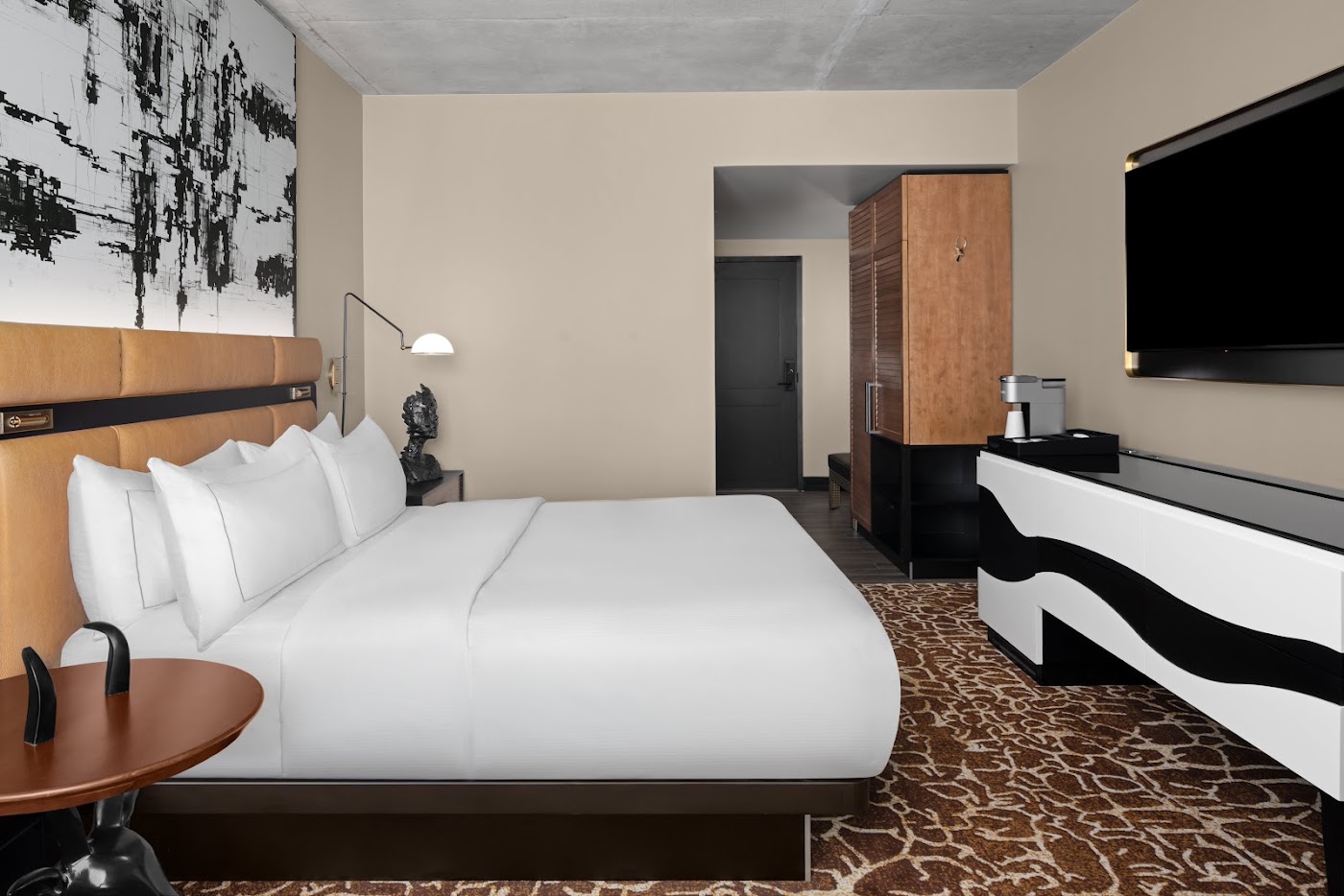 Hotel Fraye Nashville, Curio Collection by Hilton, dog-friendly hotel, photo 2