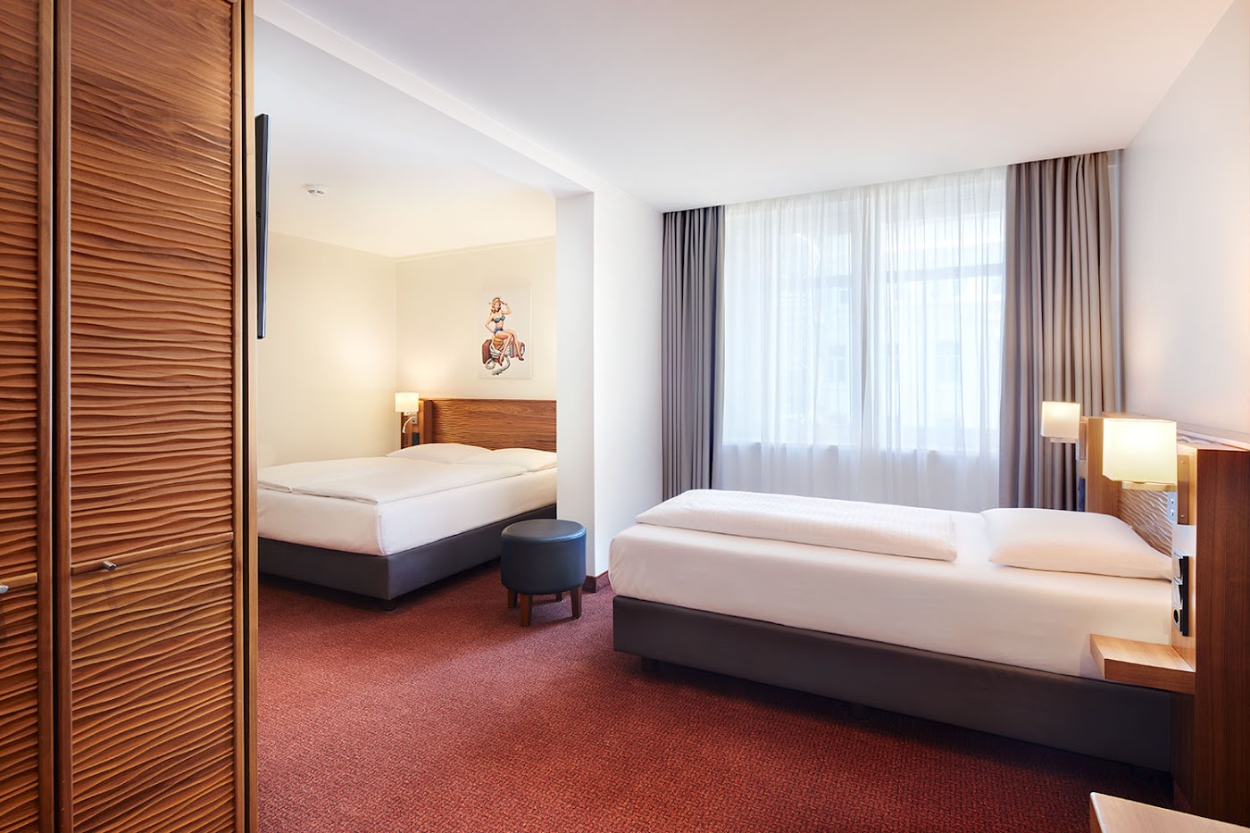 Hotel Hafen Hamburg, dog-friendly hotel, photo 3