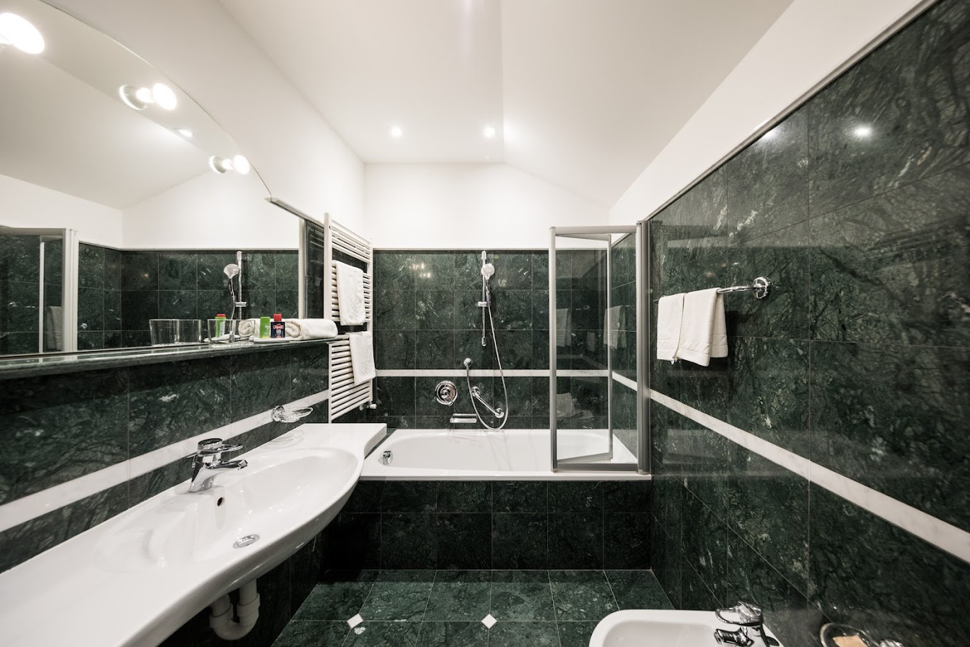 Hotel Haus am Hang, dog-friendly hotel, photo 5