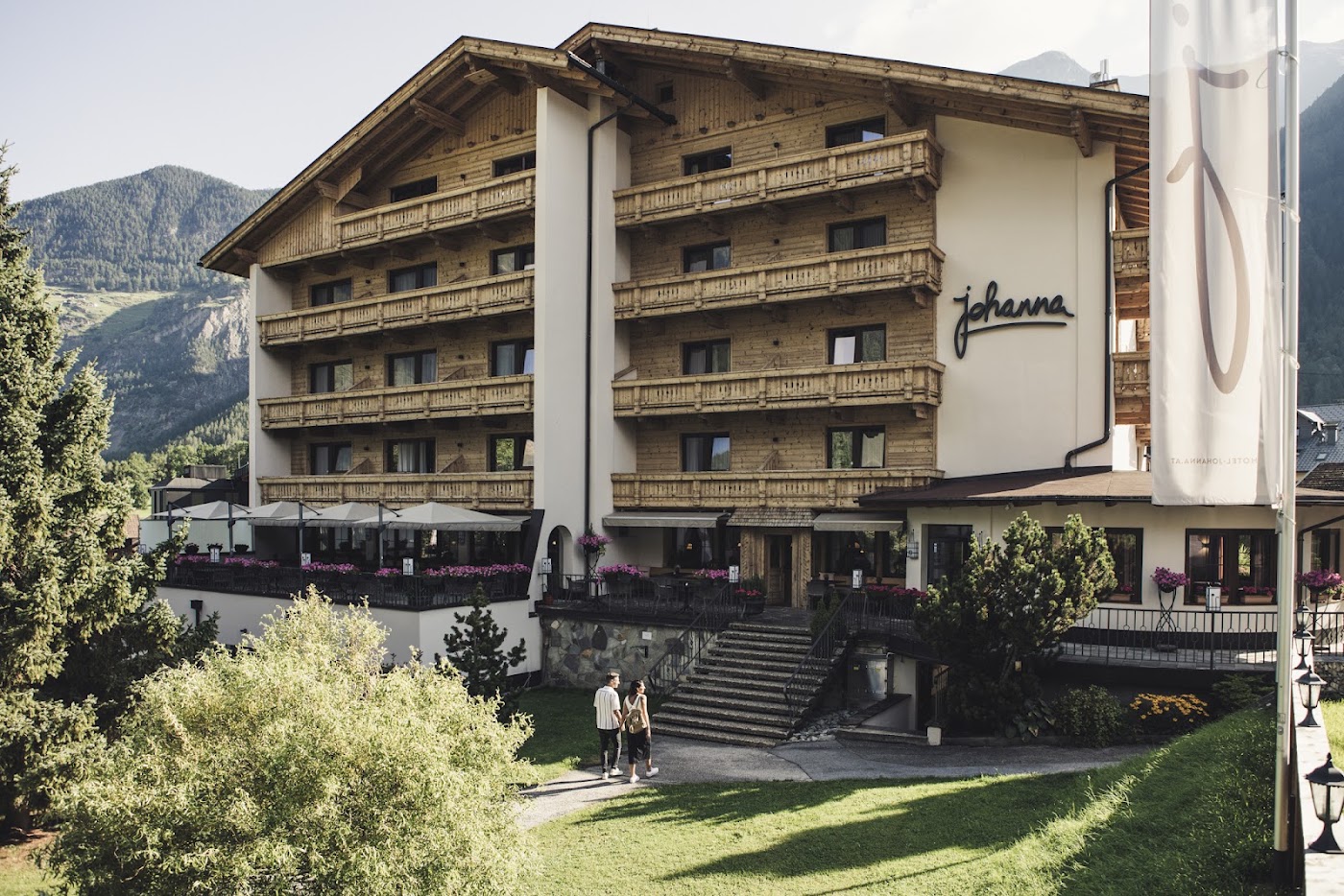 Hotel Johanna, dog-friendly hotel in Tyrol Valleys
