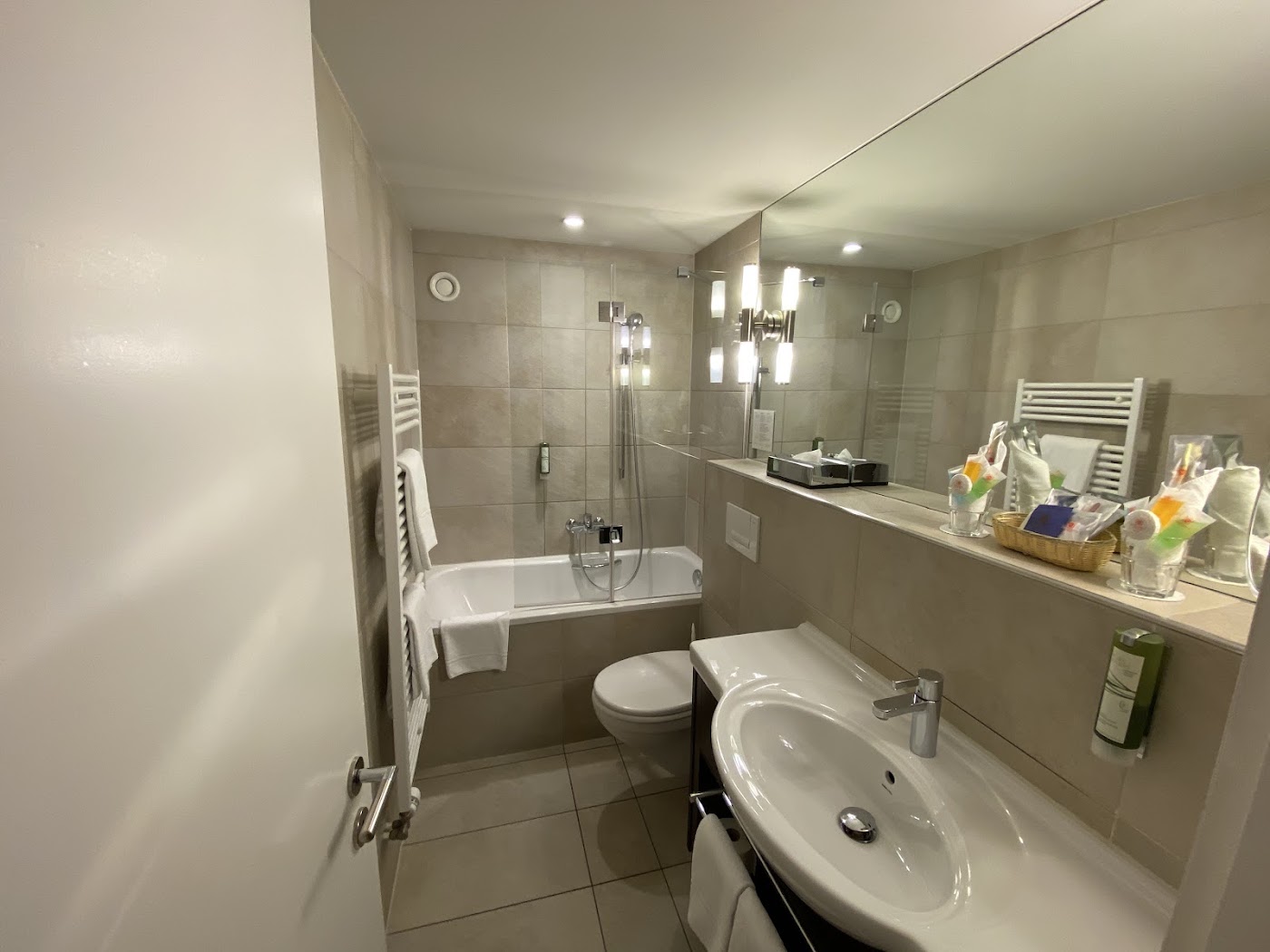 Hotel Krebs Interlaken, dog-friendly hotel, photo 4