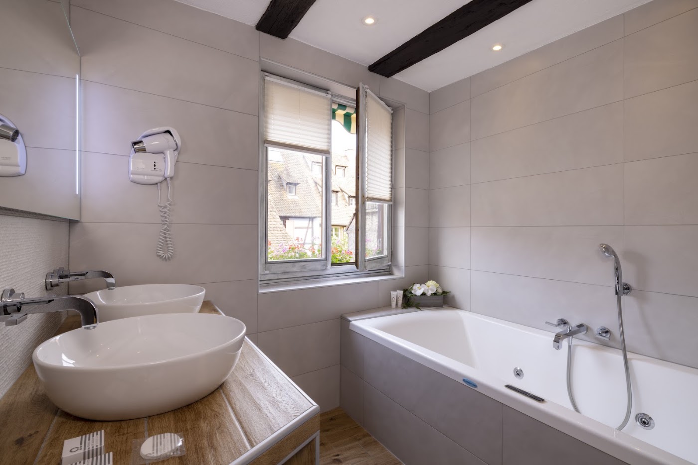 Hôtel Le Maréchal, dog-friendly hotel, photo 3