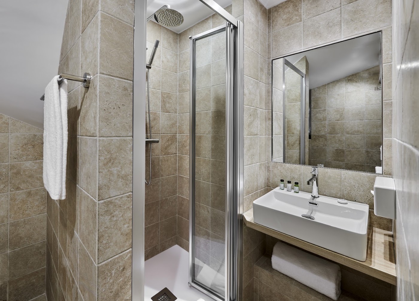 Hôtel Le Suquet Cannes, dog-friendly hotel, photo 4