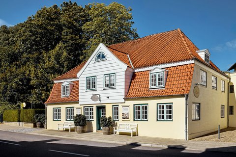 Hotel Louis C. Jacob, dog-friendly hotel, photo 2