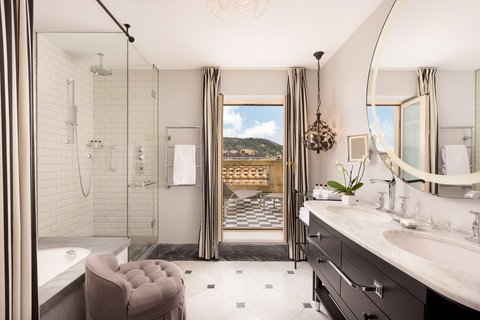 Hotel Maria Cristina, a Luxury Collection Hotel, dog-friendly hotel, photo 4
