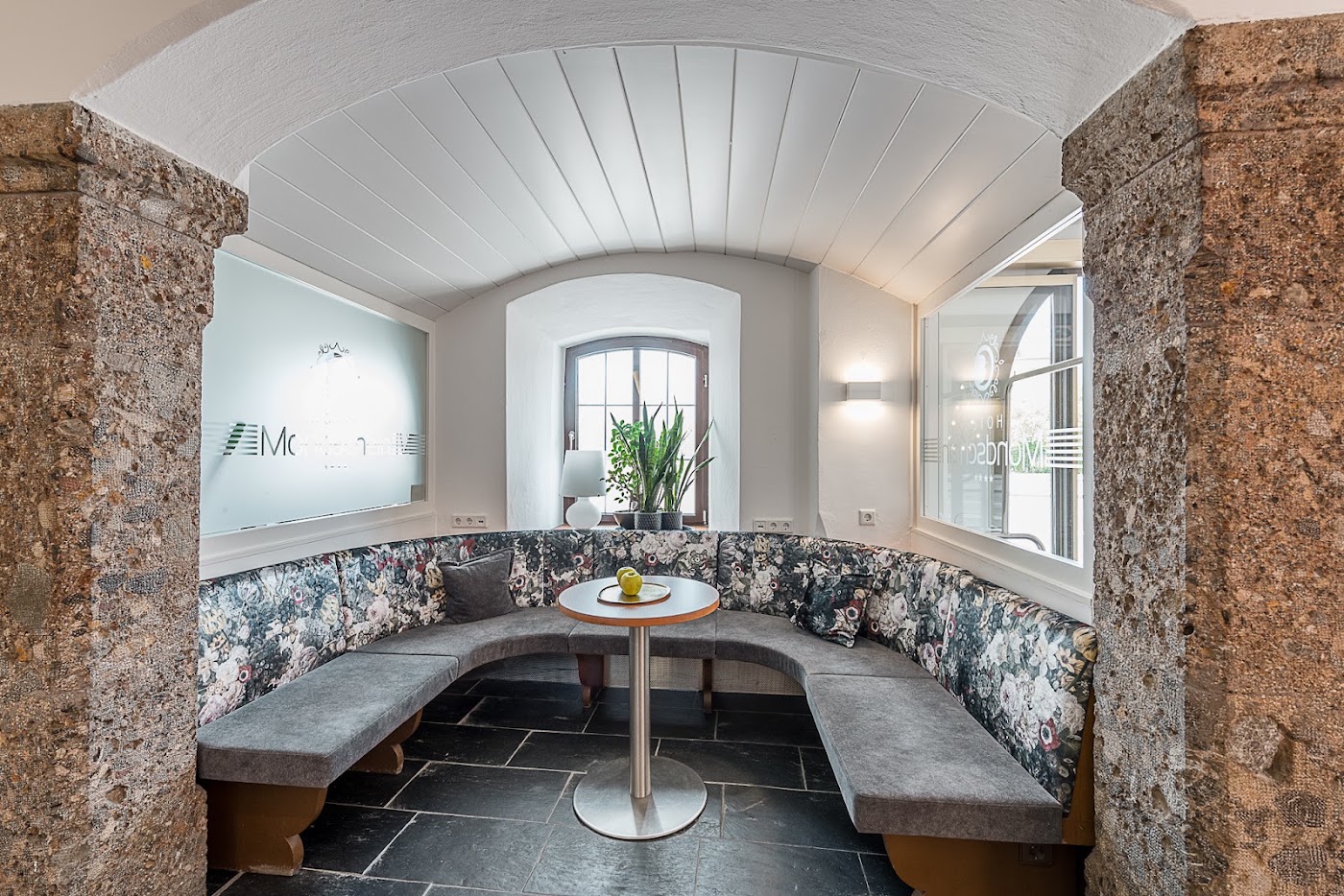 Hotel Mondschein, dog-friendly hotel, photo 5