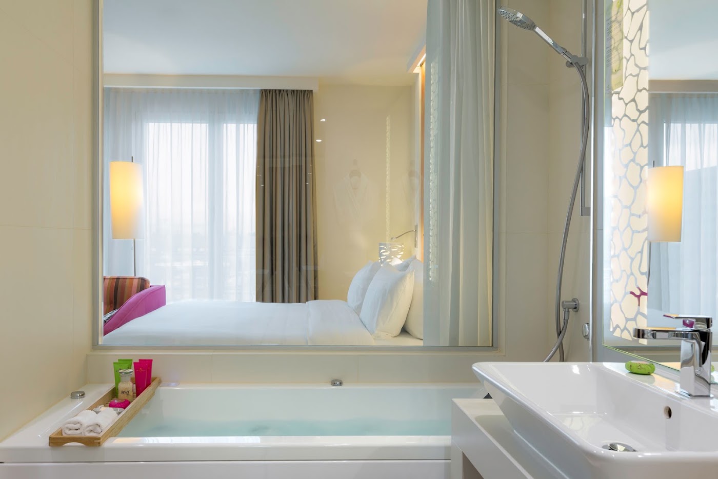 Hotel N'vY Manotel, dog-friendly hotel, photo 5