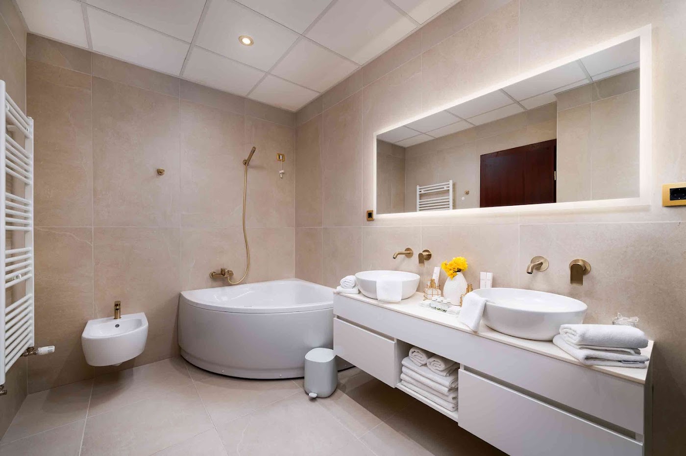Hotel Nautica, dog-friendly hotel, photo 5